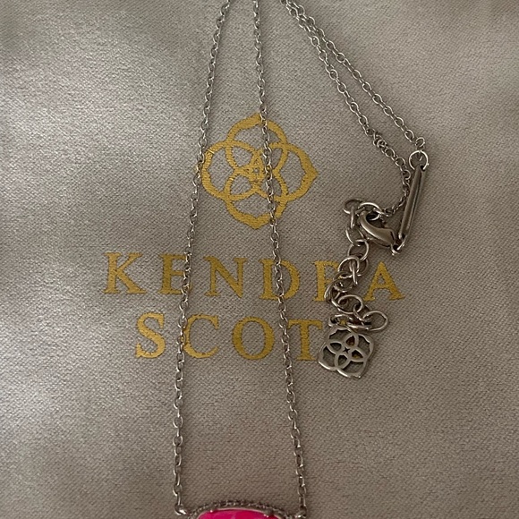 Custom Elisa Lux Necklace - Picture 2 of 4